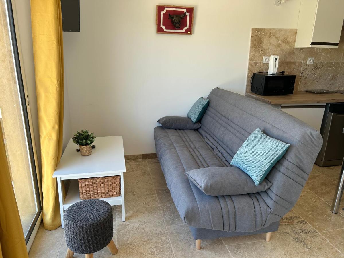 Studio A La Ferme Villa Arles Bagian luar foto